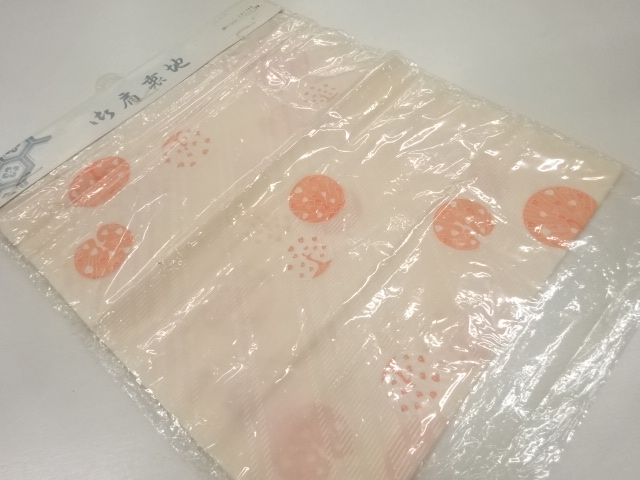 アンティーク　孔雀模様肩裏地